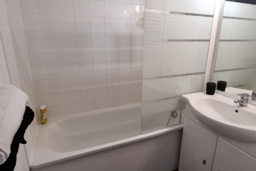 Apartment Avec Piscine Pres D'honfleur *
